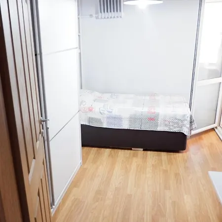 Apartment Hurricane *